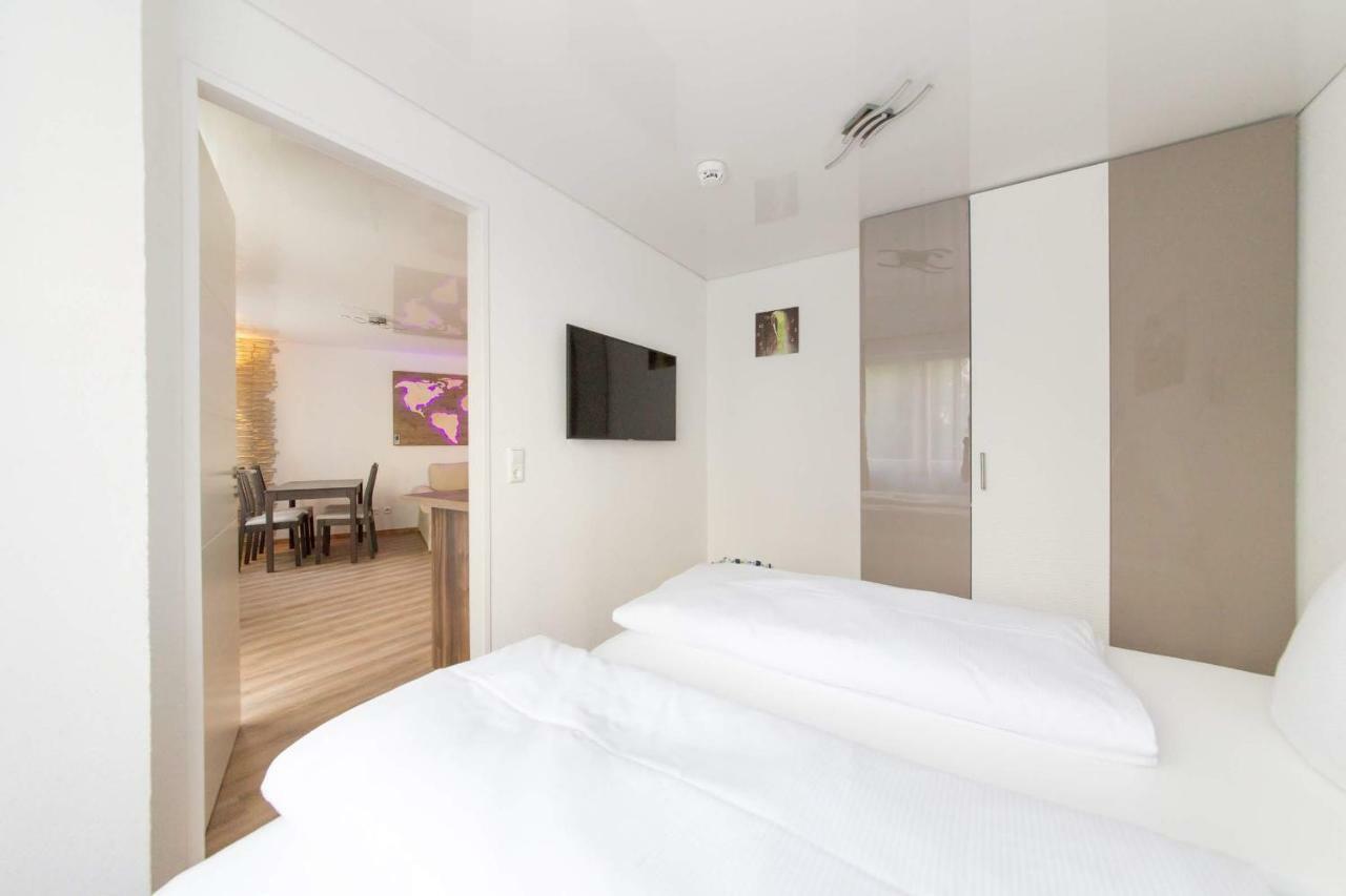 Landmann Apartment Metzingen Metzingen  Buitenkant foto