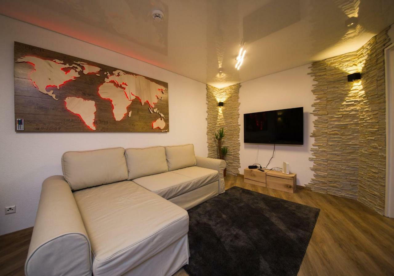 Landmann Apartment Metzingen Metzingen  Buitenkant foto