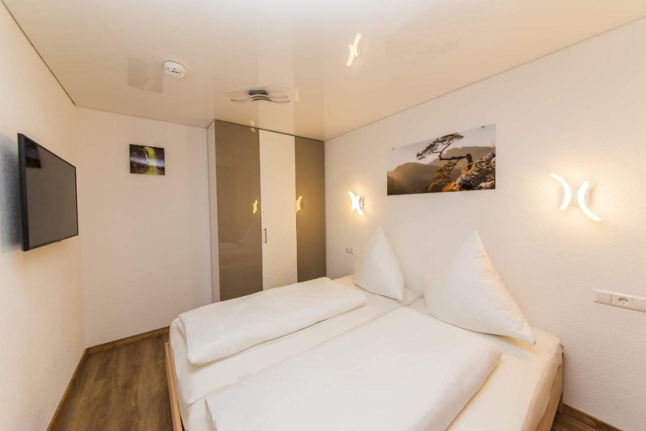 Landmann Apartment Metzingen Metzingen  Buitenkant foto